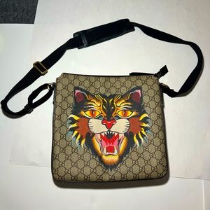 Gucci Angry Cat messenger bag